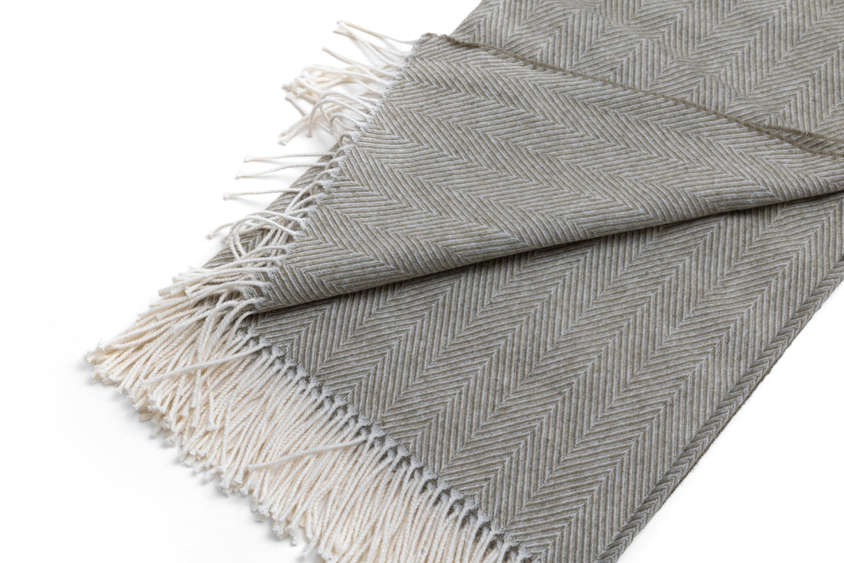 DraftKings x Quince Italian Cotton Herringbone Throw
