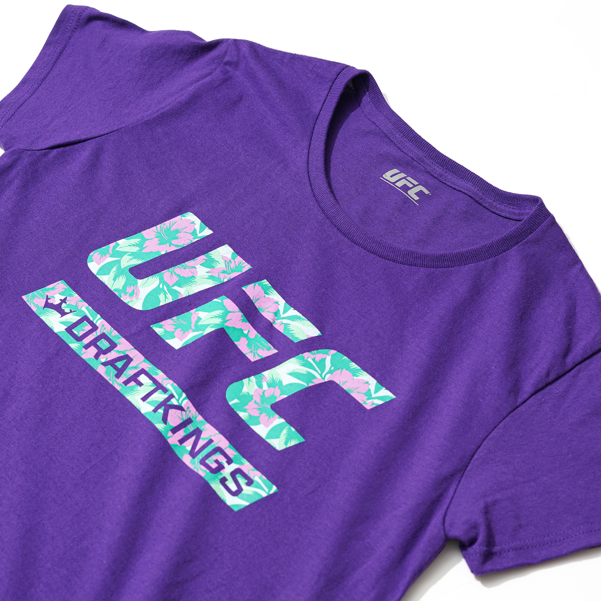 DraftKings | UFC Women's T-Shirt