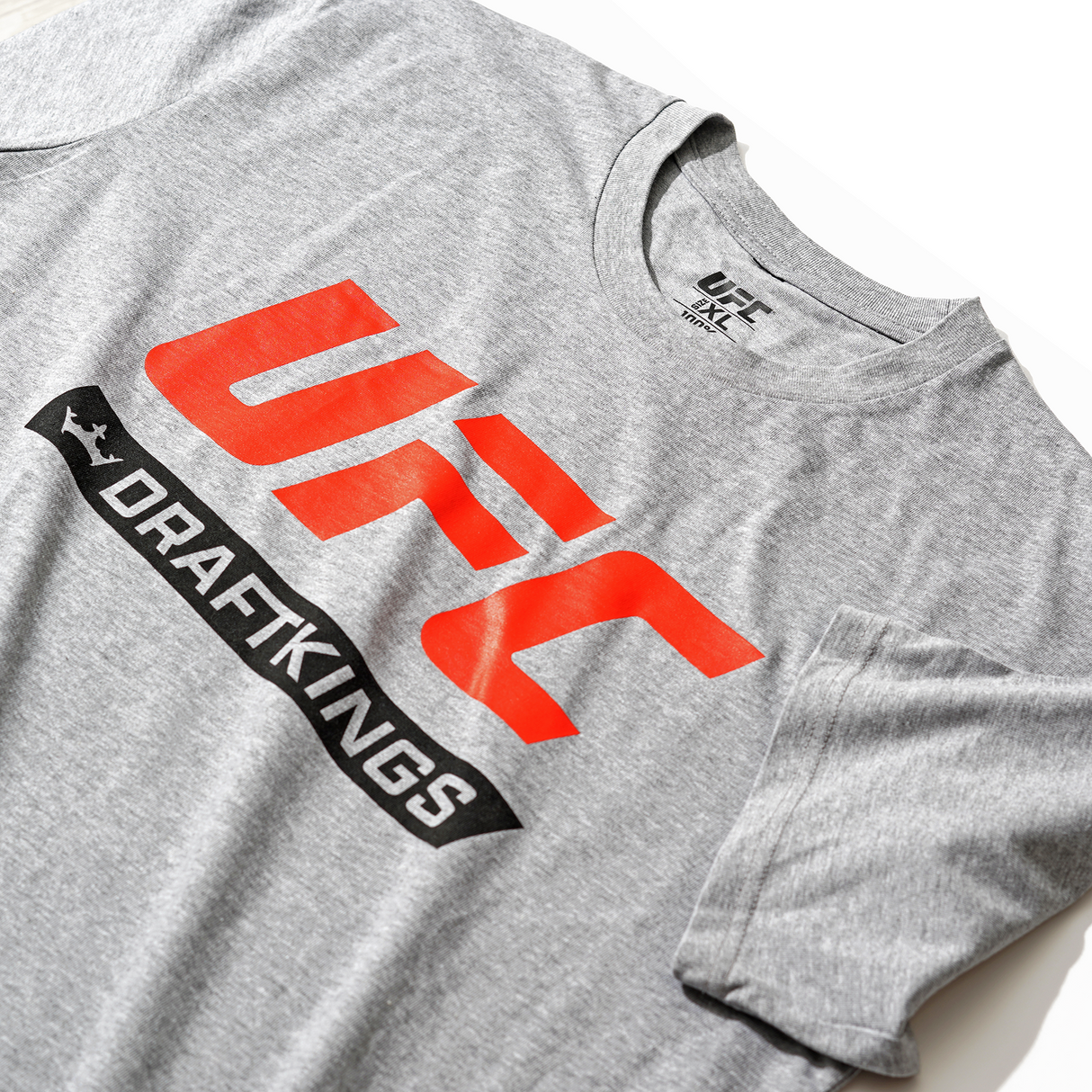 DraftKings | UFC T-Shirt