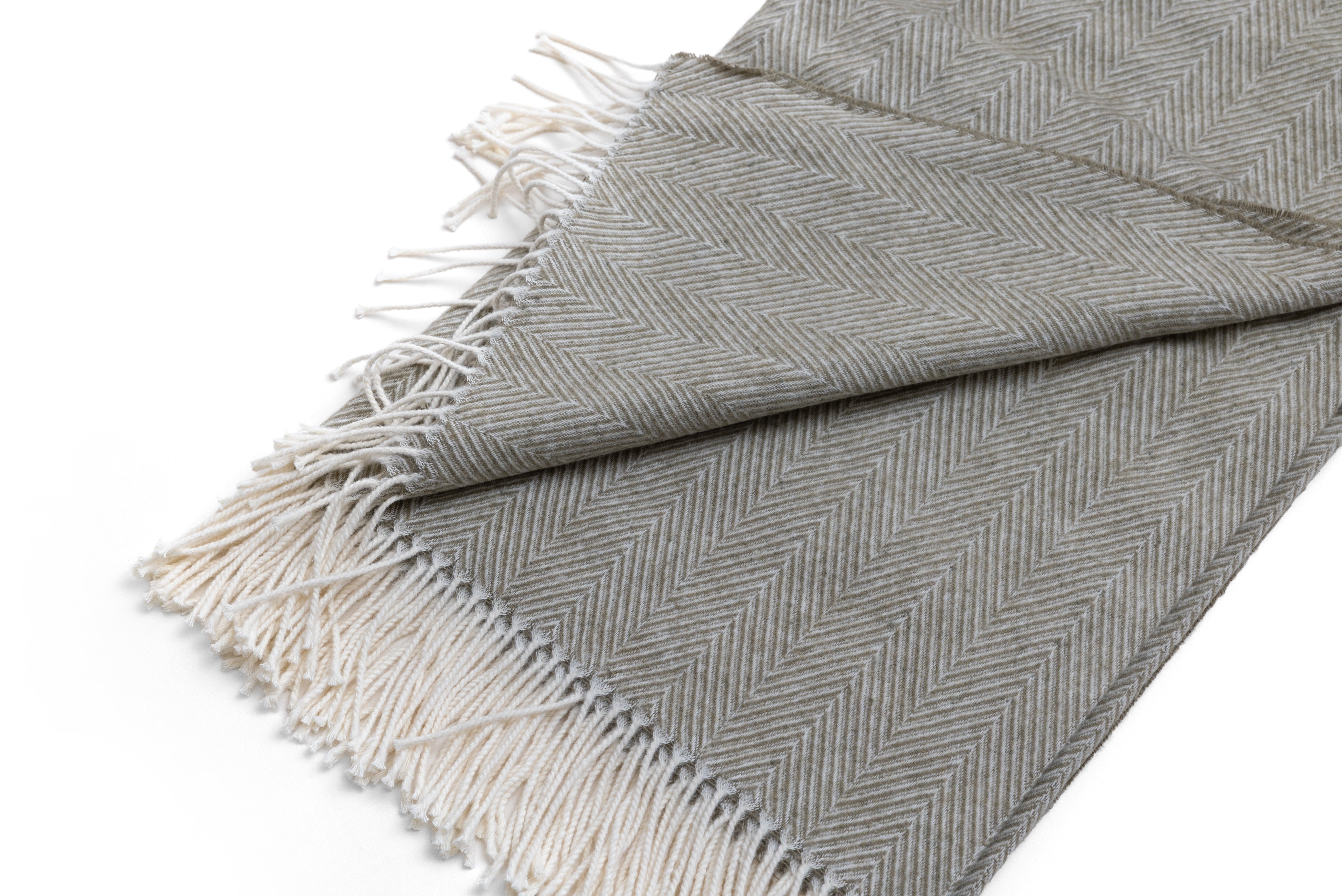 DraftKings x Quince Cotton Herringbone Throw